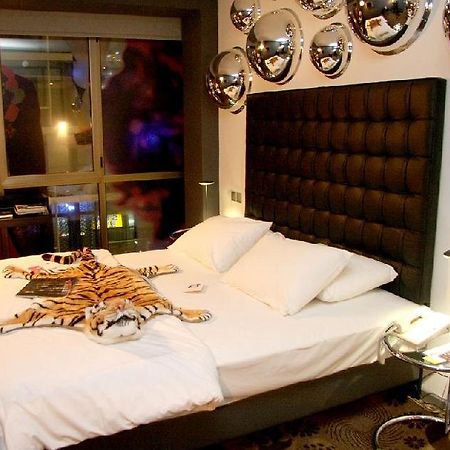 Hotel 2Fashion House Athen Exterior foto